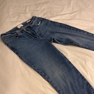 Frame Women’s Stretch Jeans